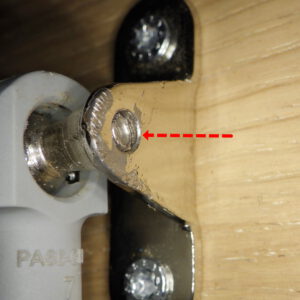 Scharnier im Möbelbereich