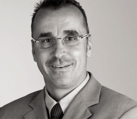 Stefan-Scheuermann-Moebelsachverstaendiger